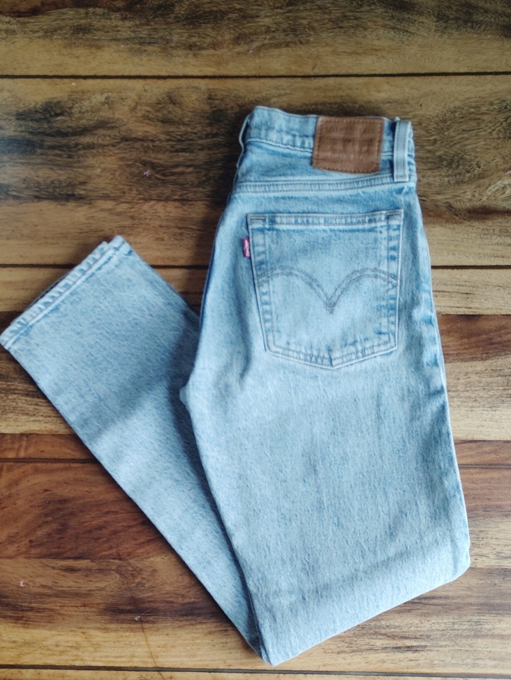 Women's Levi's Wedgie Premium Vintage Wash Straight Leg Jeans Sz 24
